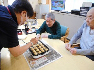 10月お誕生日会・レクリエーション・たこ焼きパーティー