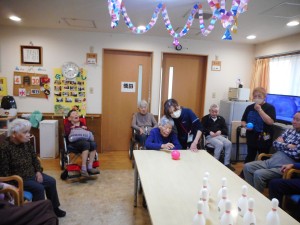 4月お誕生日会・レクリエーション(ボーリング大会)