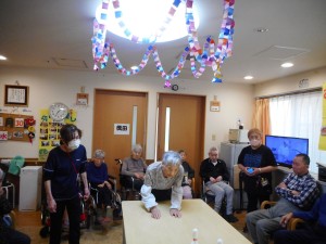 4月お誕生日会・レクリエーション(ボーリング大会)
