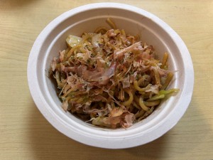 10月お誕生日会とレクリエーション・ボーリング大会 お食事会(たこ焼き・焼きそば)