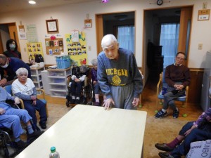 10月お誕生日会とレクリエーション・ボーリング大会 お食事会(たこ焼き・焼きそば)