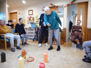 1月レクリエーション輪投げ・節分