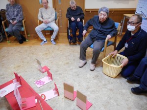 2月お誕生日会 レクリエーション ひな壇ゲーム